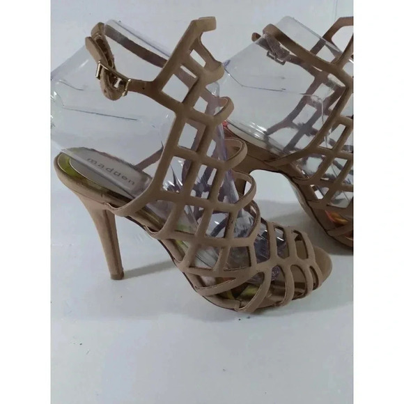 Madden Girl Heels Tan Strapy Sz 7 Heels 4" Fairy Disco Date night sexy - Picture 3 of 12